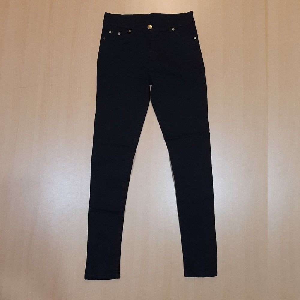 Stretchable Jeans With Pockets - Black - ZP19