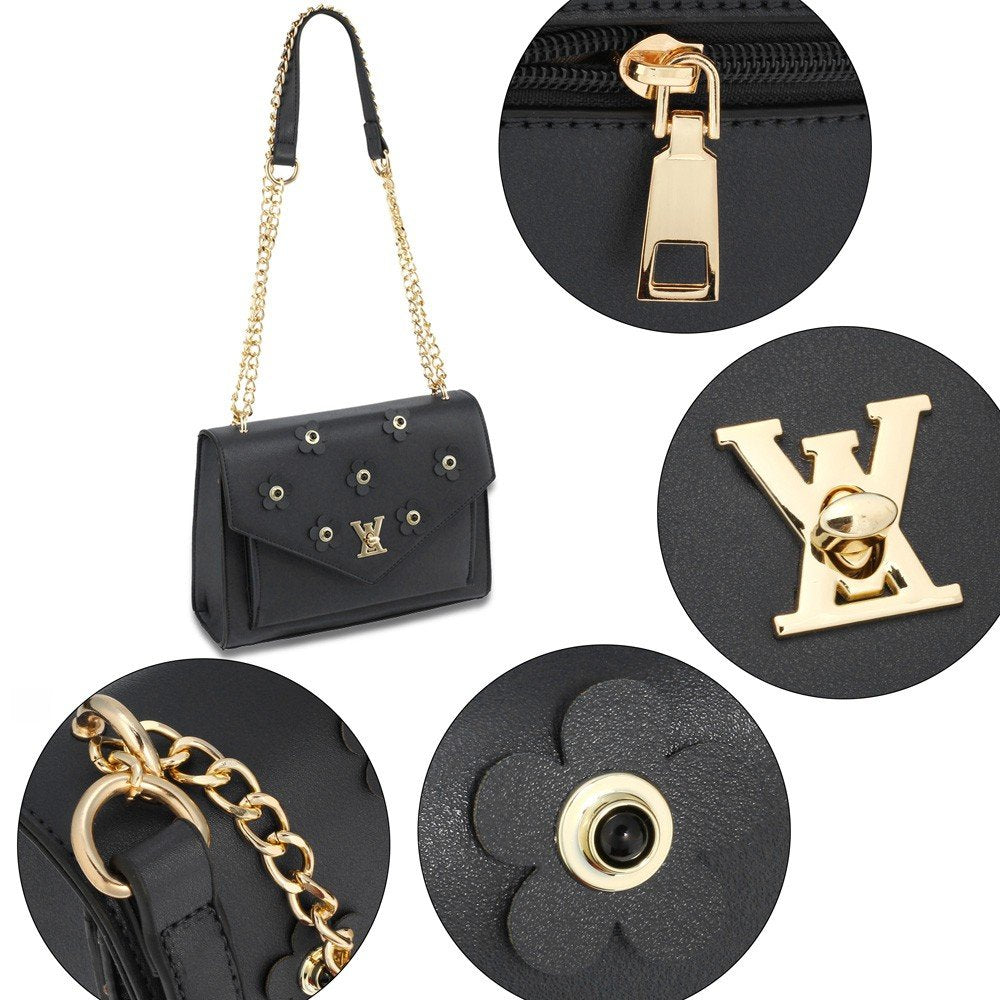 AG00626 - Black Flap Twist Lock Cross Body Bag