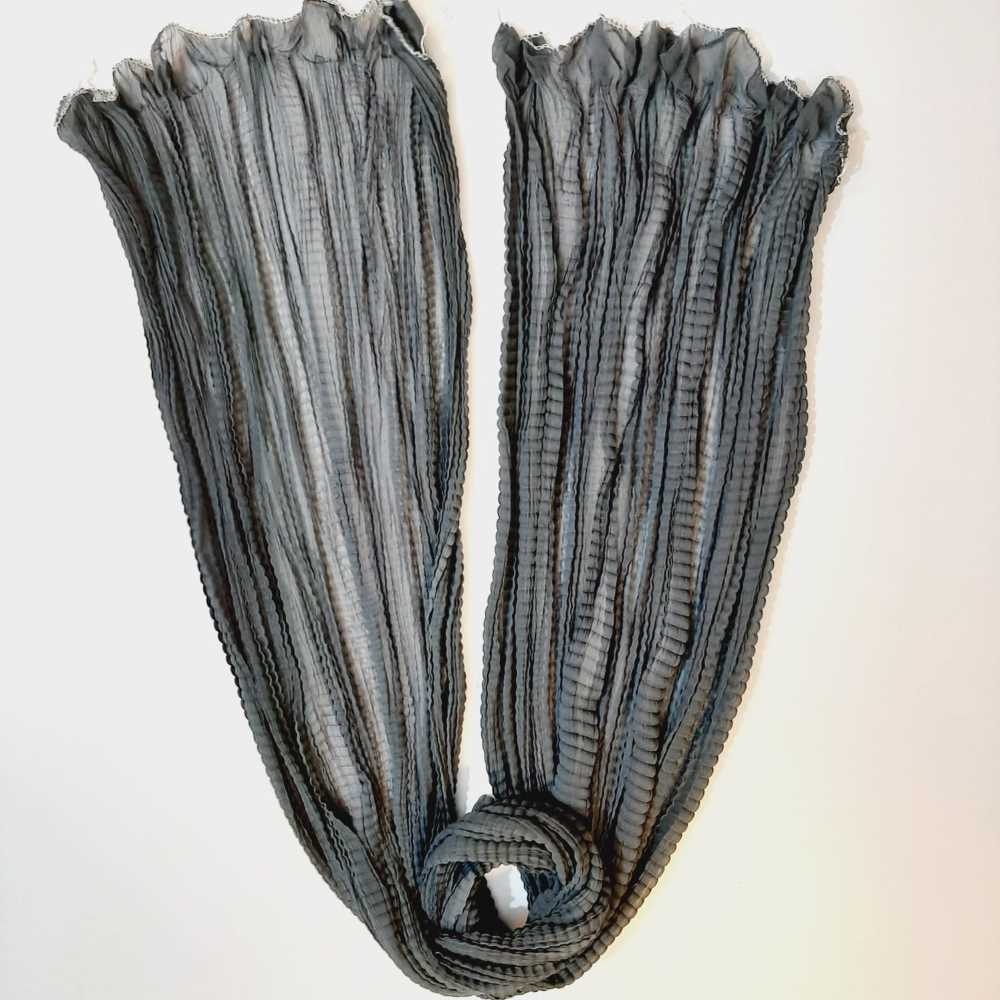 grey crush chiffon dupatta