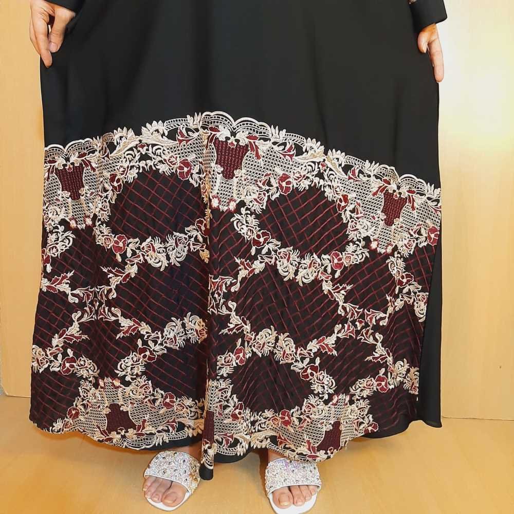 Embroided - Maxi Style - Nidah Abaya - BGA224