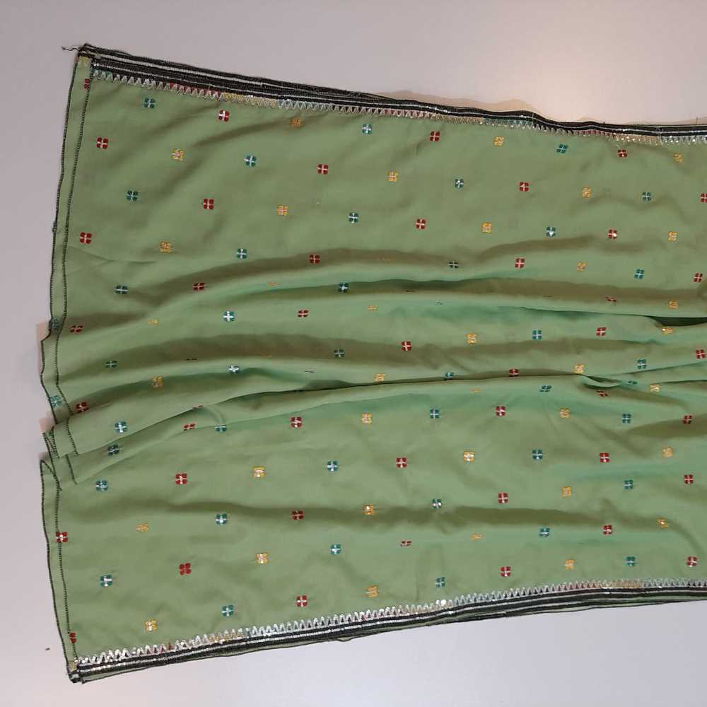 Embroided Swiss Lawn Summer Shawl Chaddar - Black - SH138