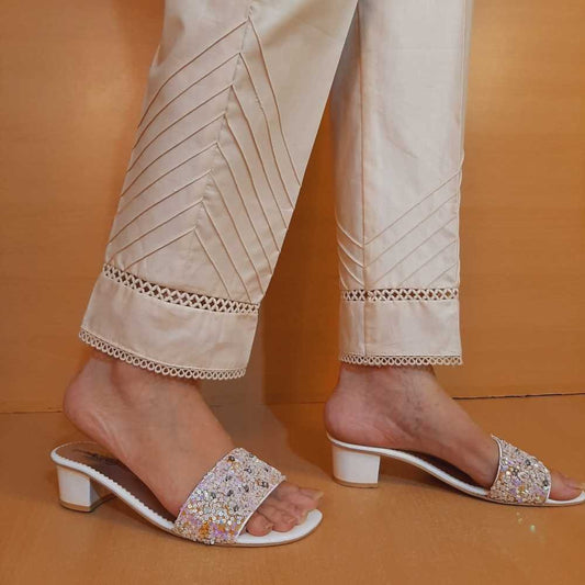 Laces embellished - Cotton Trouser - Light Beige - PT01