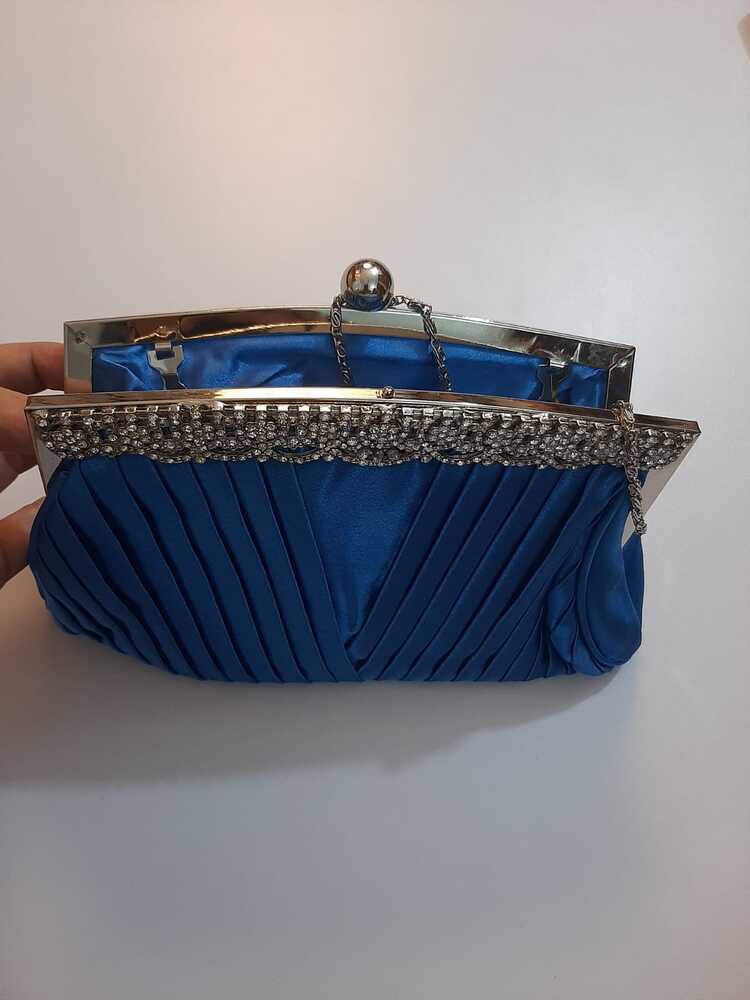 Blue Clutch - C04
