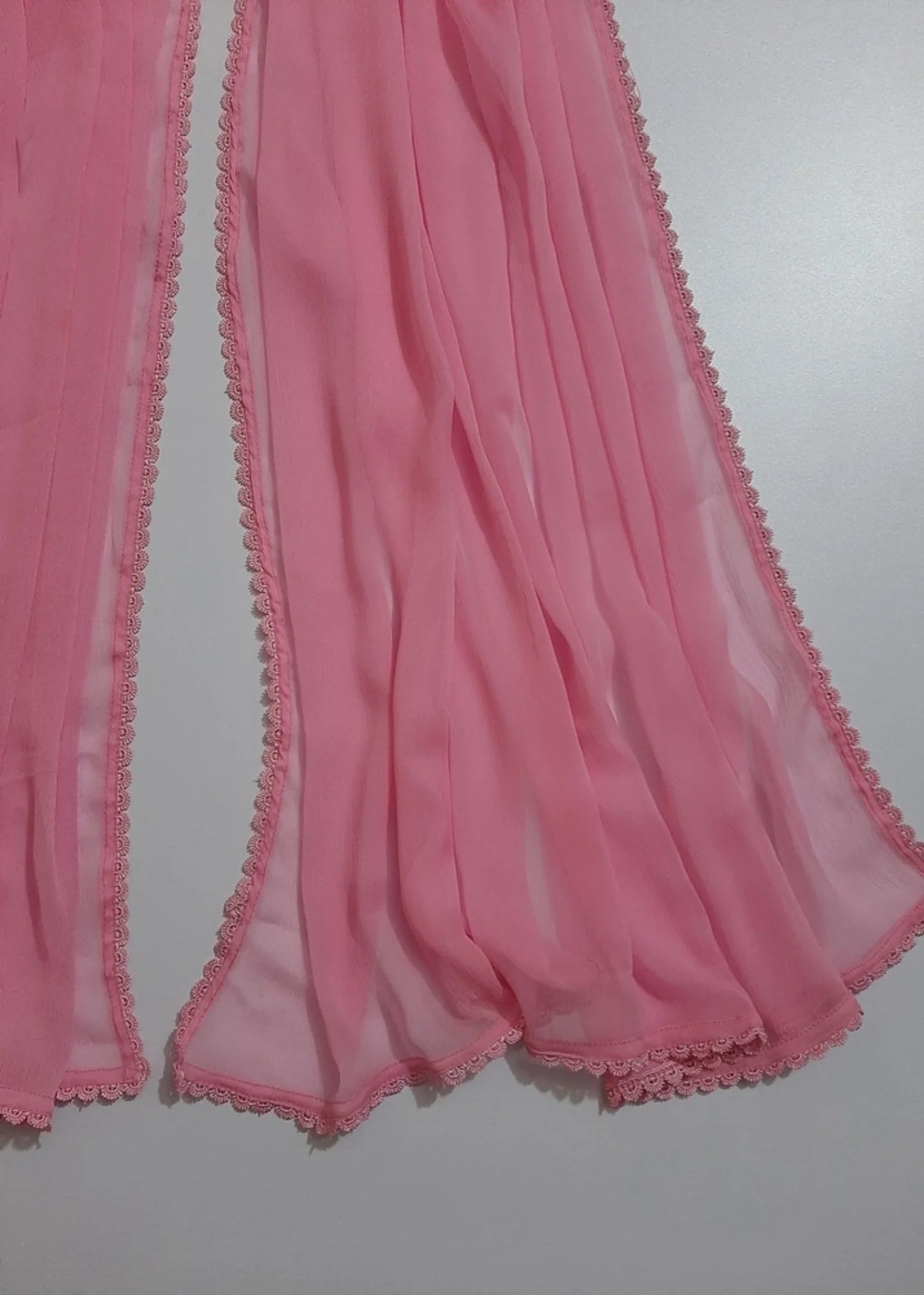 Chiffon dupatta With 4 Sided Lace - Pink - ZD739