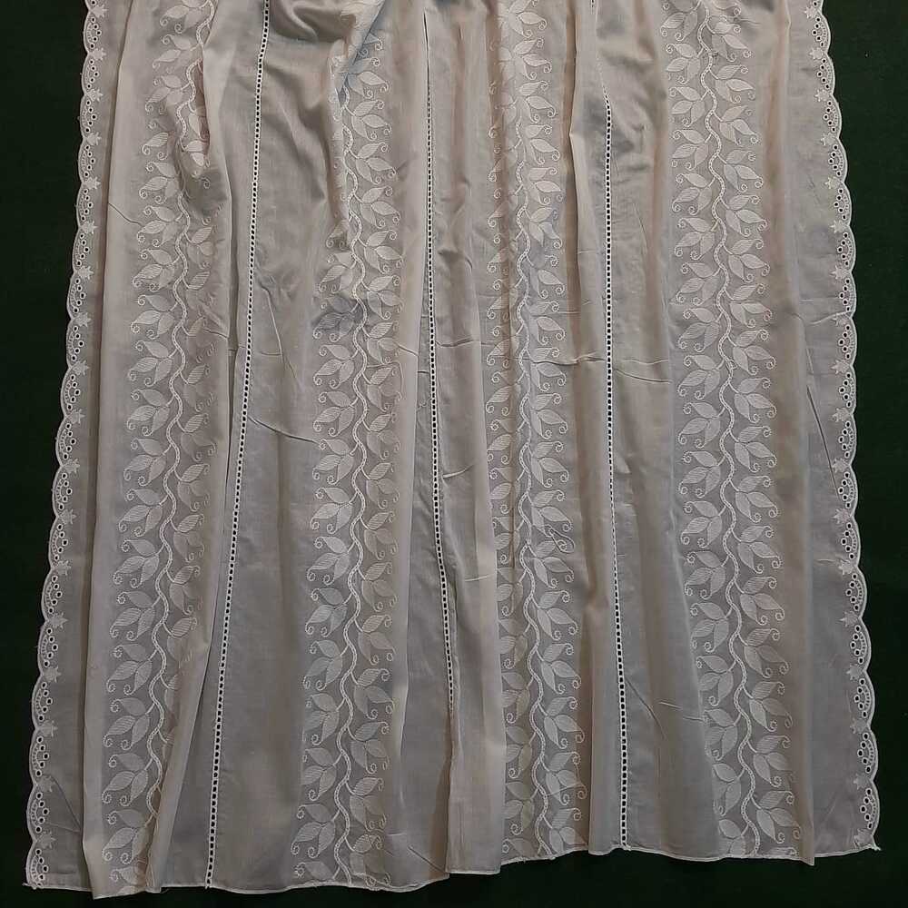 Embroided – Chikankari Summer Shawl / Chaddar - Lawn