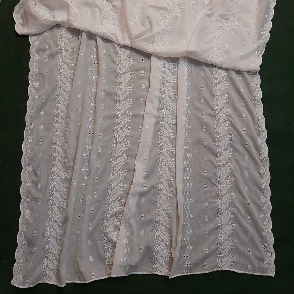 Embroided – Chikankari Summer Shawl / Chaddar - Lawn
