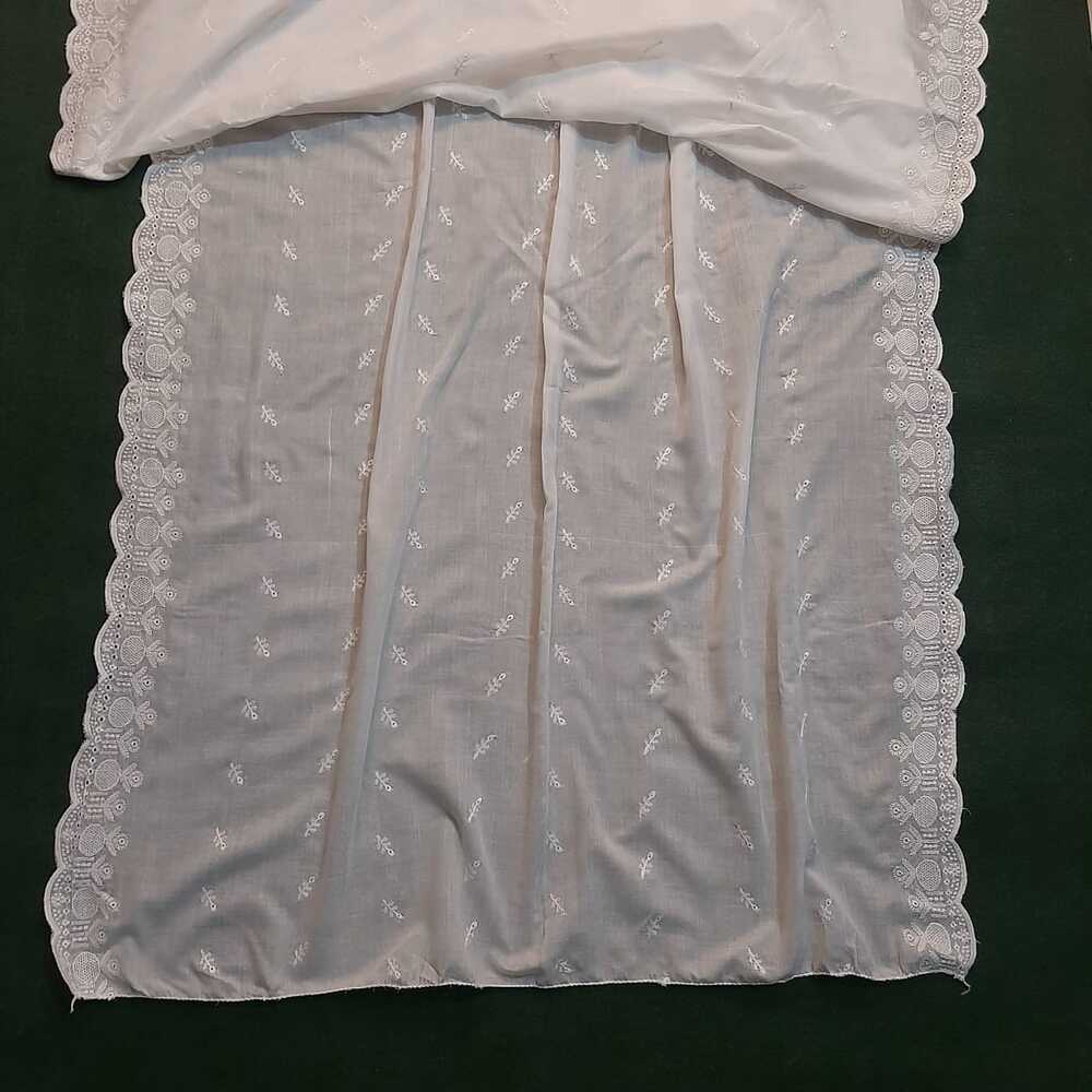 Cutwork Embroided Lawn Dupatta – White