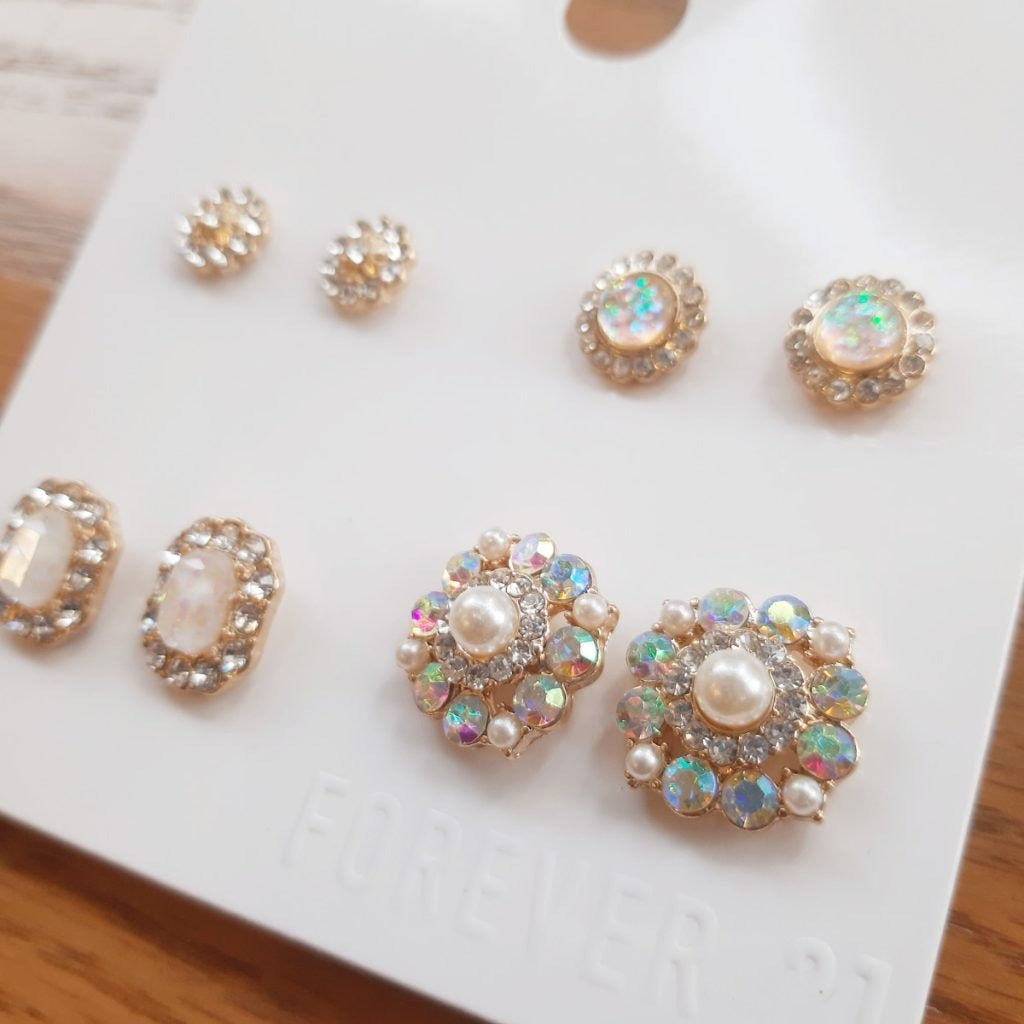 Pack of 4 - Stud Earrings Set - AGS05