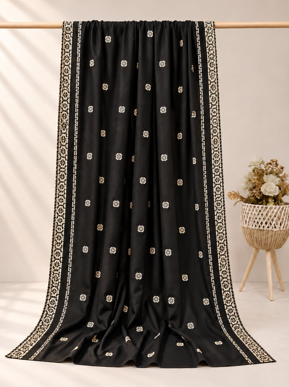 Embroided Swiss Lawn Chaddar - SH94