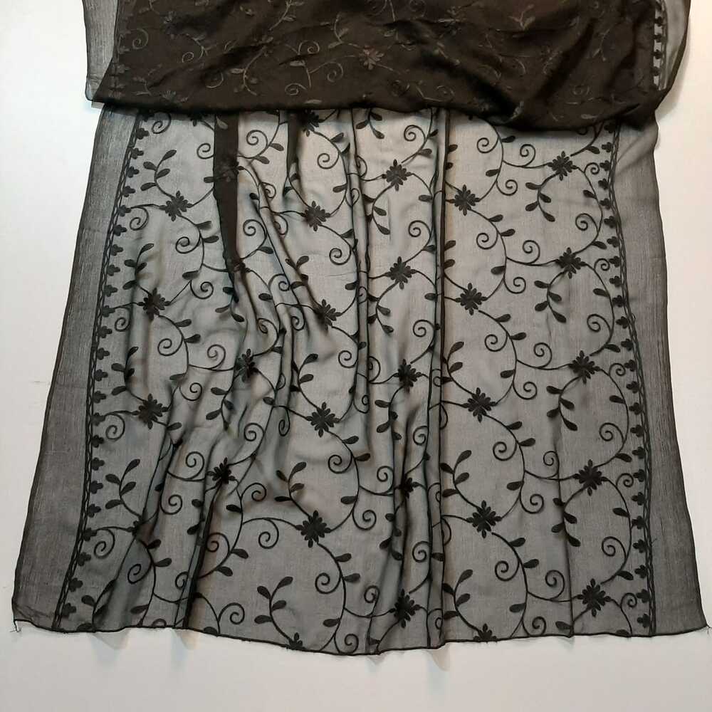 Embroided Chiffon Dupatta – Black