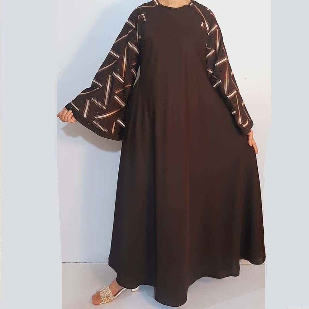 embroided maxi style nidah abaya 