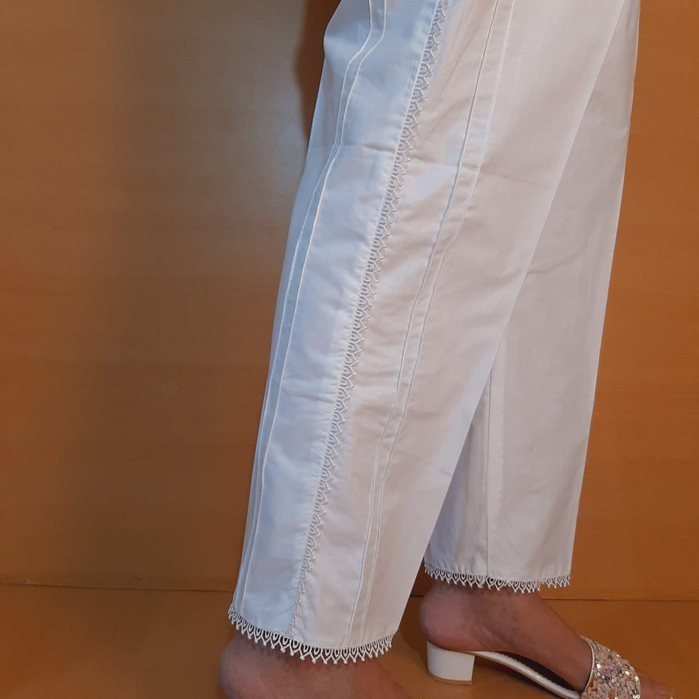 Laces Embellished Cotton Trouser - White - PT21