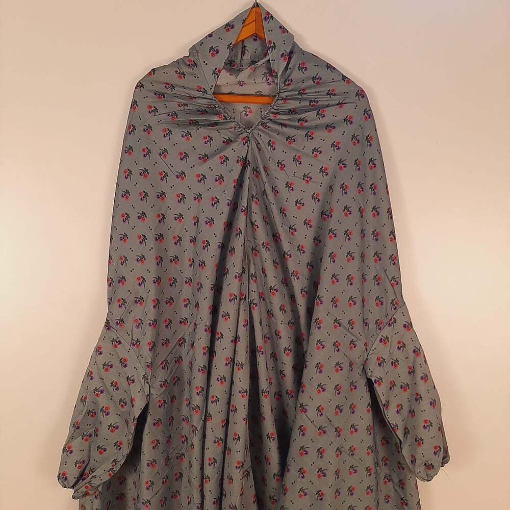 Namaz Chadar With Sleeves Printed Lawn - SH02