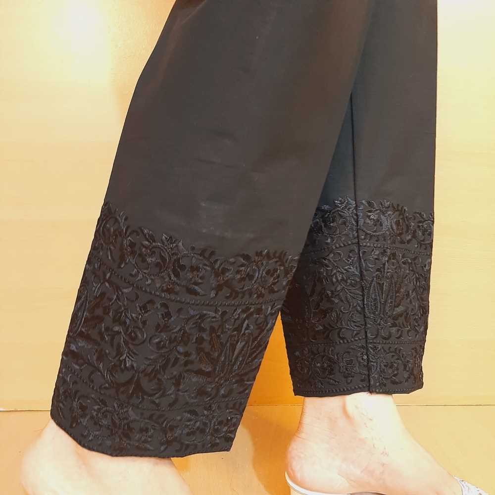 Embroided Stretchable Cotton Trouser - Black - ZT472