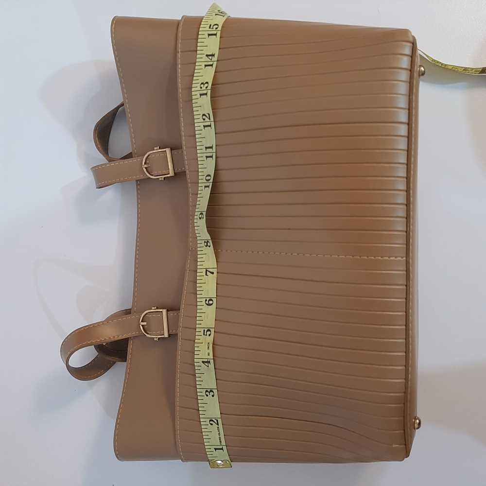 PU Leather Handbag - Nude - B02