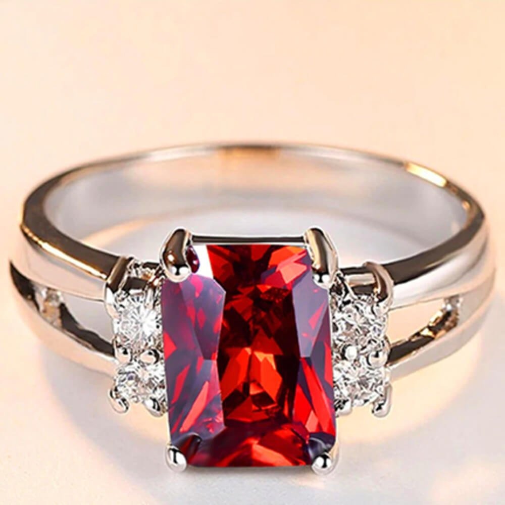 Sterling Silver Ring With Red Stone - High Quality - AR117
