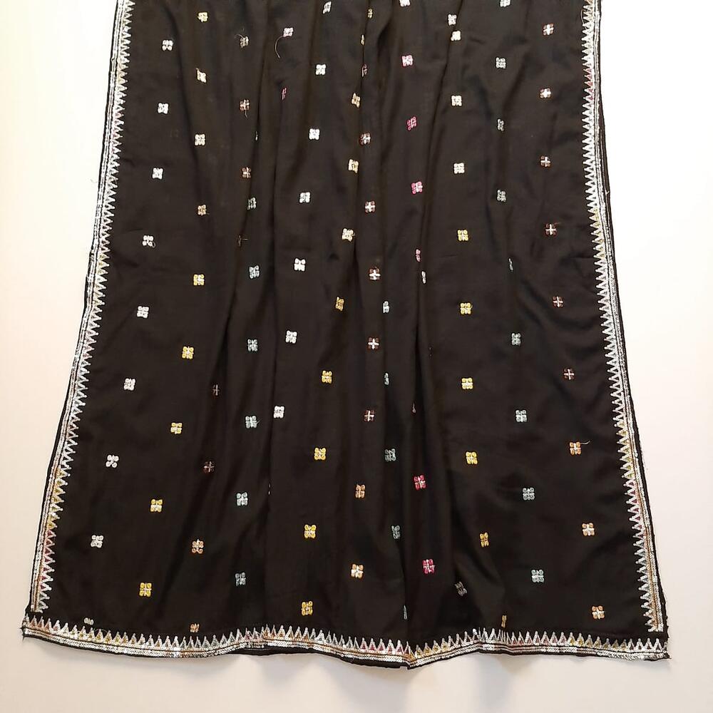 Embroided Swiss Lawn Summer Shawl Chaddar - Black - SH138