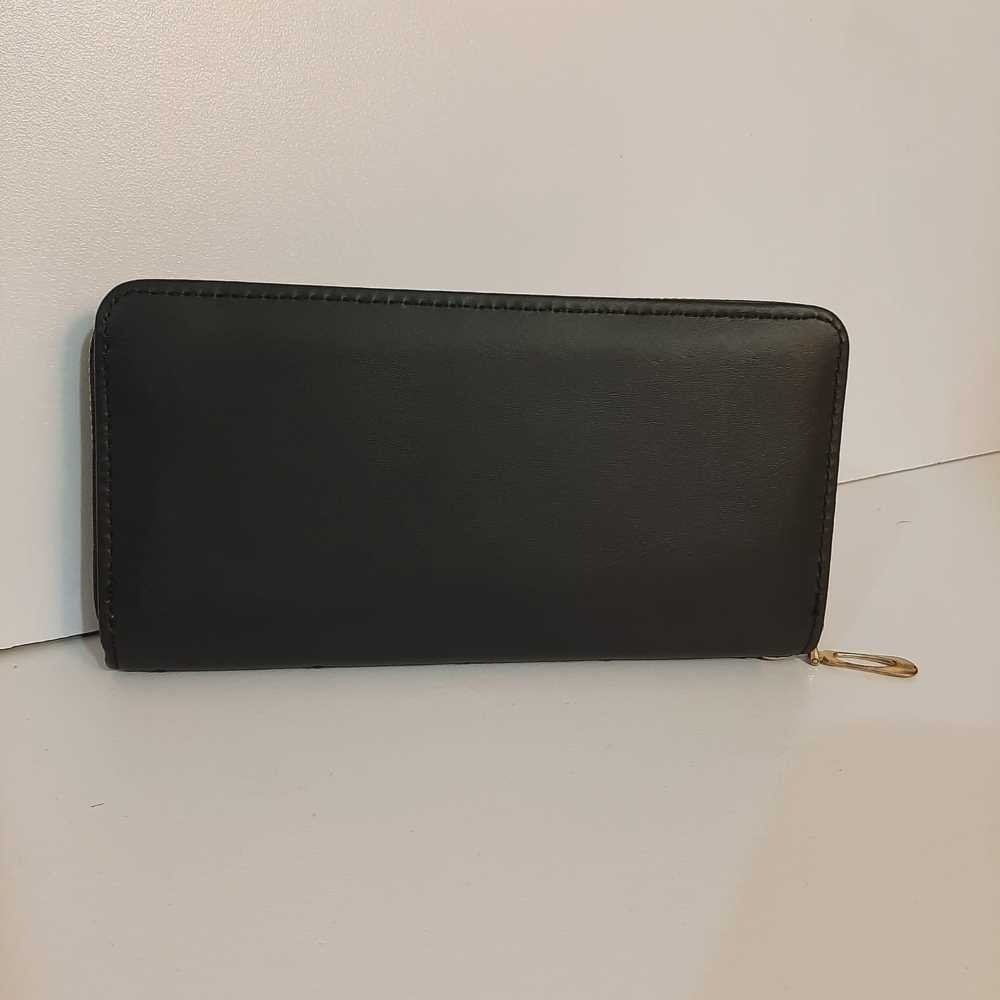 Butterfly Embroided Leather Wallet - Black - W06