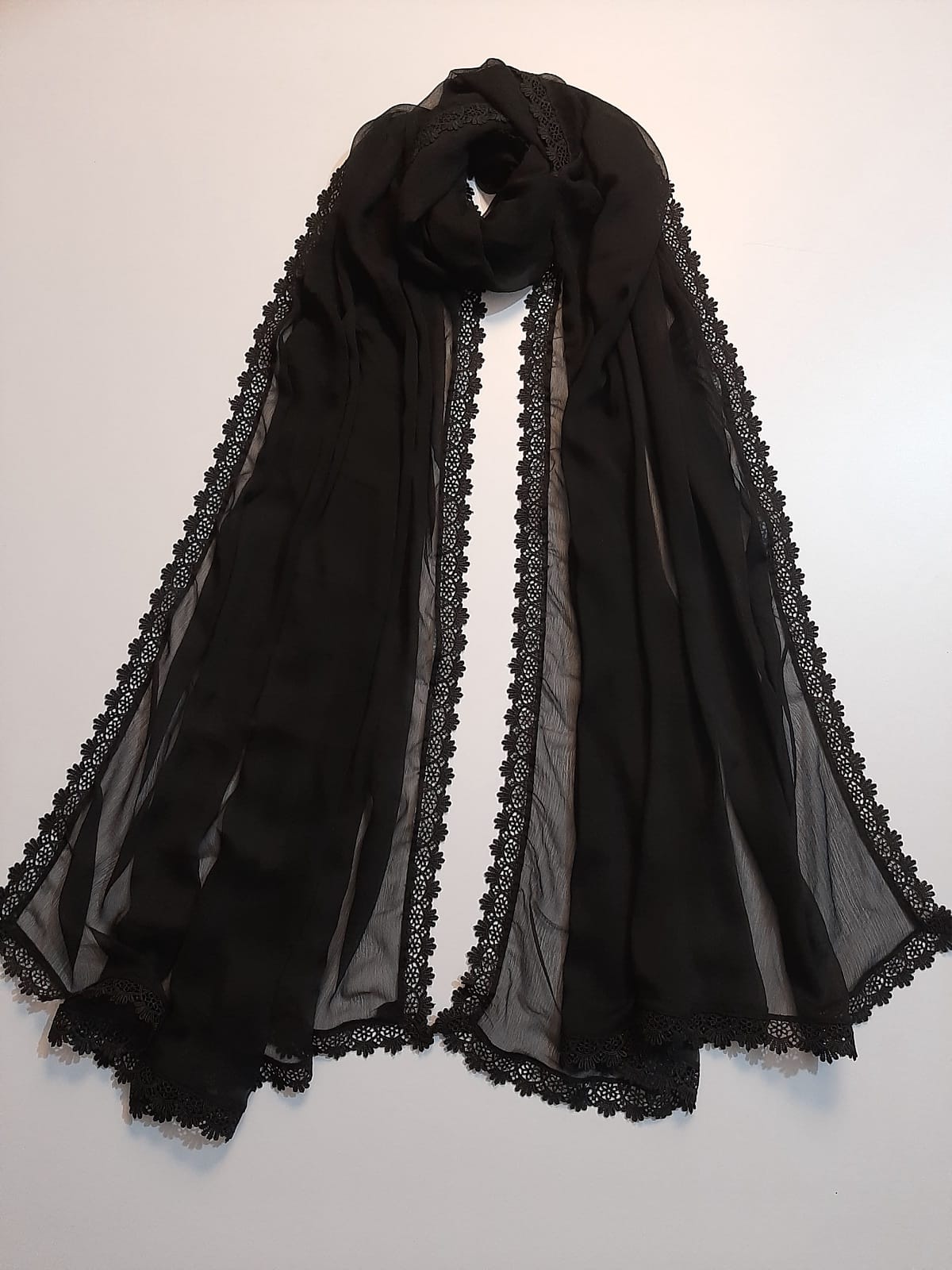 Chiffon Dupatta With 4 Sided Lace – Black