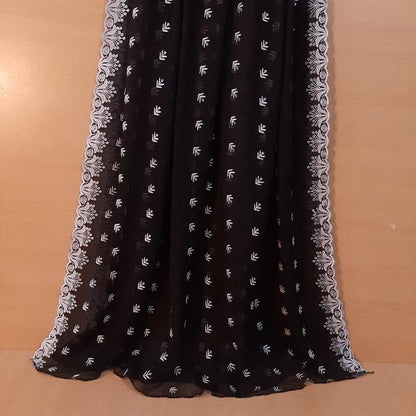 Cutwork Embroided Chiffon Dupatta – Black / White - ZD30