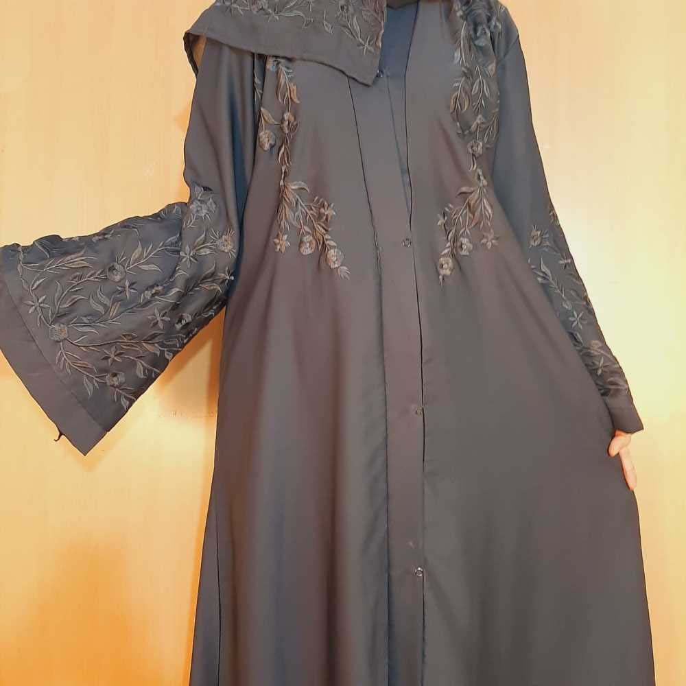 Embroided - Front Open - Nidah Abaya With Scarf - Grey - ZA122