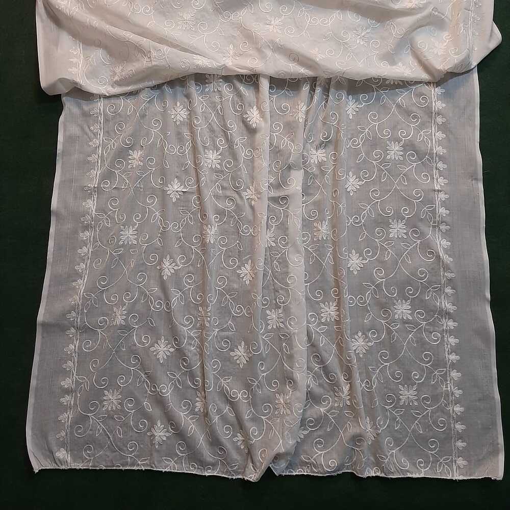 Embroided Lawn Dupatta - White