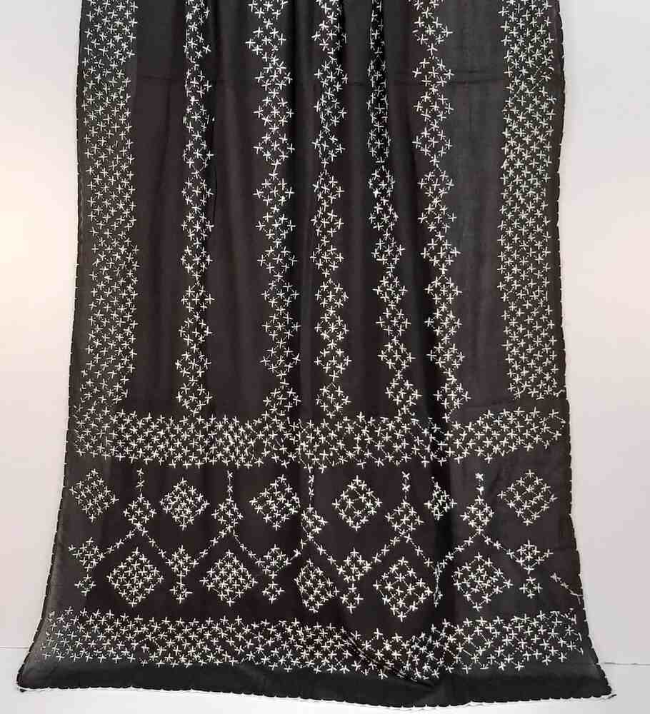 Hand Embroided Lawn  Dupatta With 4 Sided Qureshia - Black - ZD768