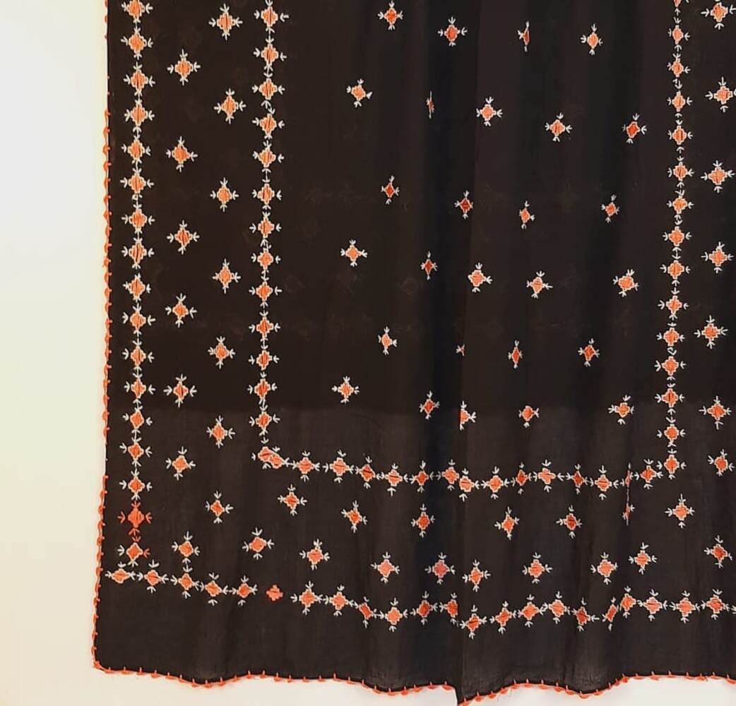 Hand Embroided Lawn Dupatta - Black - ZD233