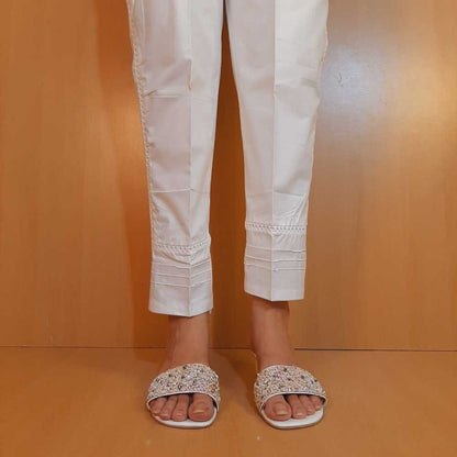 Laces Embellished Cotton Trouser - White - PT19