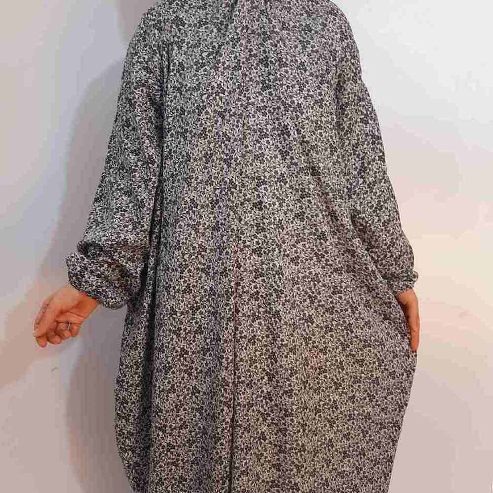 namaz chadar with sleeves and cap printed lawn