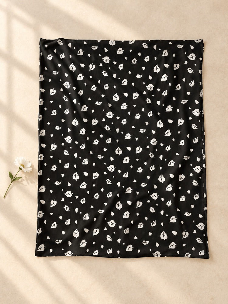Printed Summer Shawl / Chaddar  - Black & White - SH07