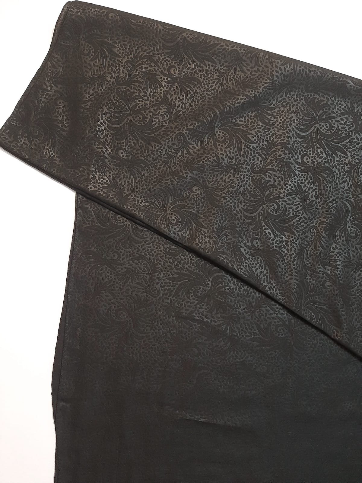 Self Print Shawl / Chaddar - Swiss Lawn - Black
