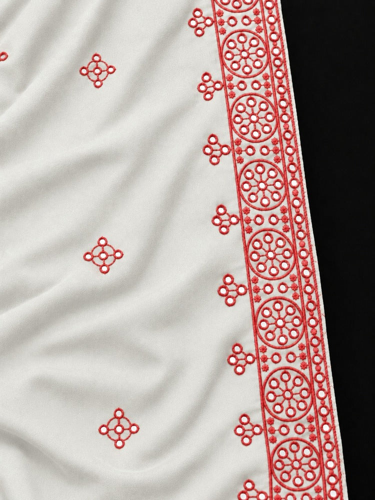 Summer chadar for ladies in an elegant design closeup