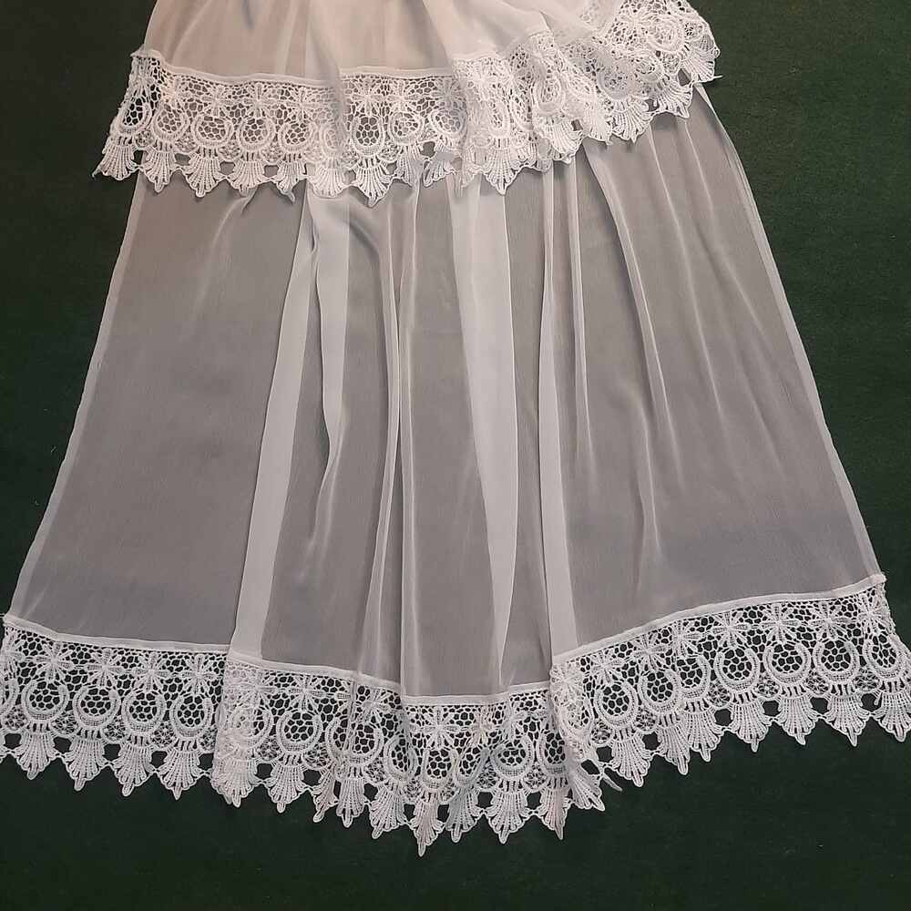 Chiffon Dupatta With Bottom Lace Dyeable - White